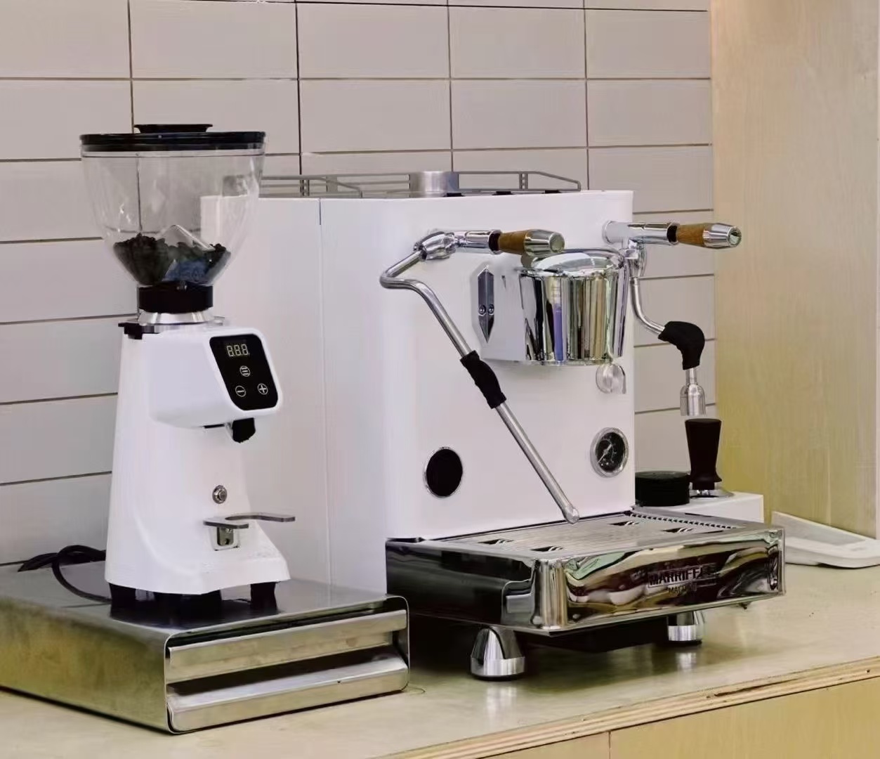 Coffee Quality Control - Macchine da Caffè Espresso Professionali Monogruppo