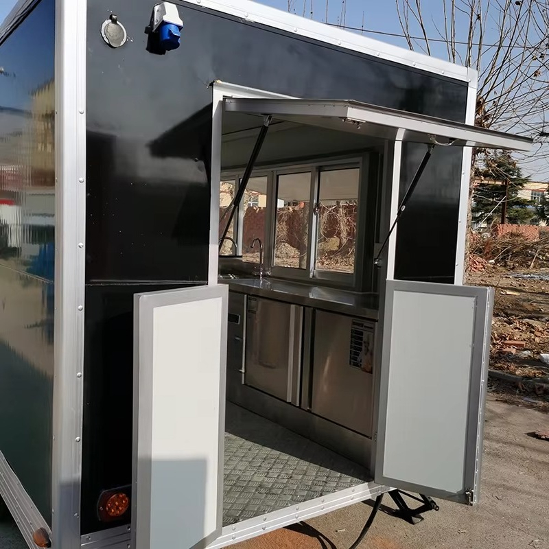 Food Truck Completamente Attre - Coffee Equipment Canada recensione e prezzo